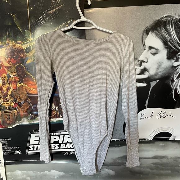 3/$30 Aerie Ling Sleeve Bodysuit - Picture 1 of 3